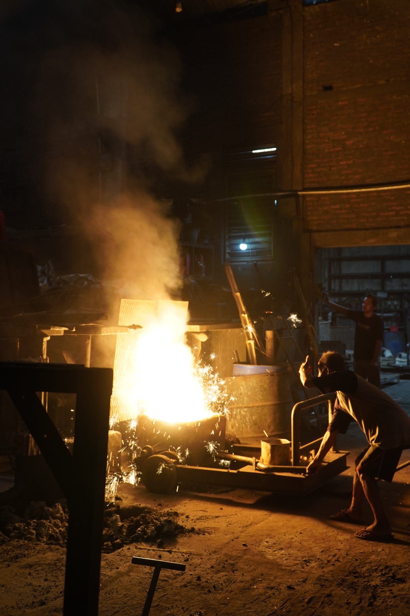 Temukan spesifikasi sambungan pipa air besi fitting untuk Perusahaan Air Minum (PAM), perbandingan material, cara instalasi, dan manfaatnya untuk masyarakat.